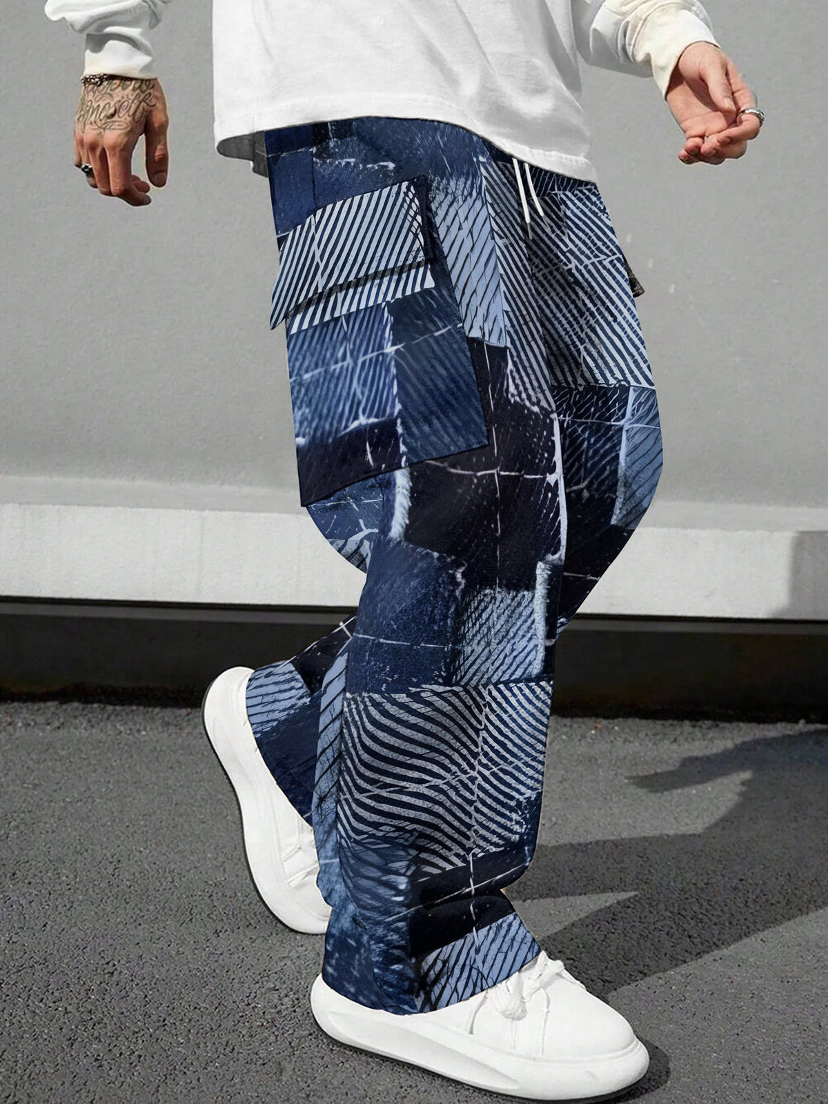 Pink Camo Cargo Pants – Loose-Fit Printed Casual Trousers